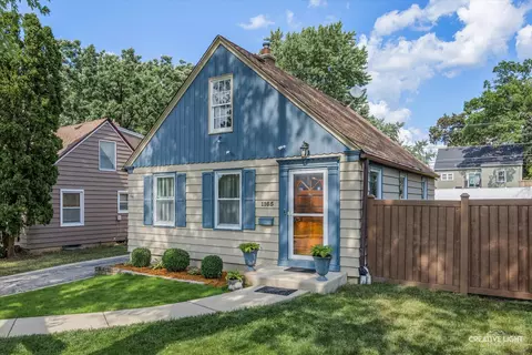 1165 Morton Ave, Elgin, IL 60120 photo 2