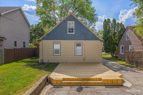 1165 Morton Ave, Elgin, IL 60120 photo 18