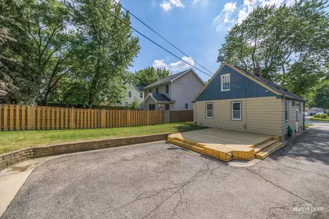 1165 Morton Ave, Elgin, IL 60120 photo 20