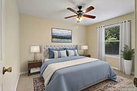 Bedroom - 4717 Prairie Ave, Mchenry, IL 60050 photo 2 of 5