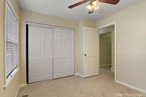 Bedroom - 4717 Prairie Ave, Mchenry, IL 60050 photo 3 of 5