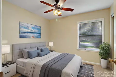 Bedroom - 4717 Prairie Ave, Mchenry, IL 60050 photo 1 of 5