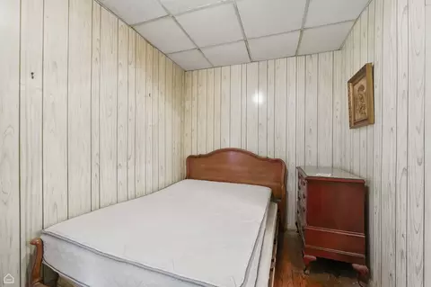 Bedroom - 1448 W Taylor St, Chicago, IL 60607 photo 5 of 5