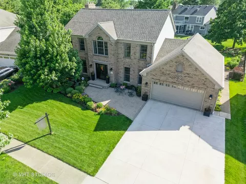 33 Citation Cir, Wheaton, IL 60189 photo 44