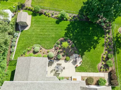 33 Citation Cir, Wheaton, IL 60189 photo 50