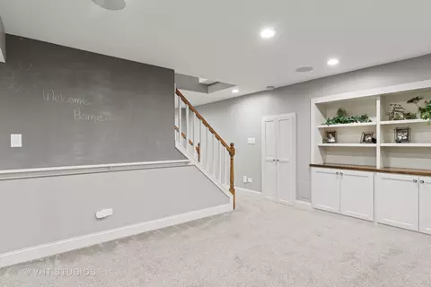 33 Citation Cir, Wheaton, IL 60189 photo 33