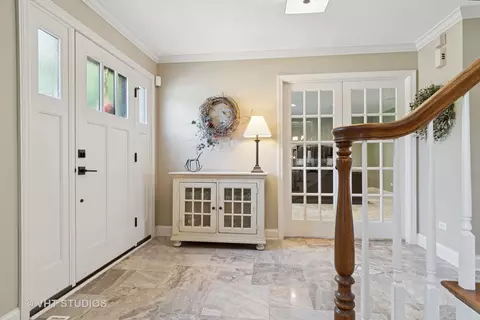 33 Citation Cir, Wheaton, IL 60189 photo 5