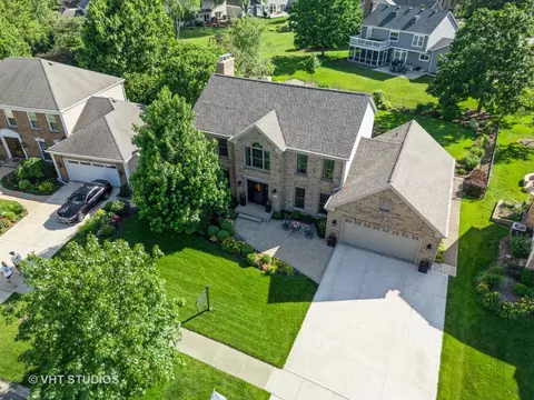 33 Citation Cir, Wheaton, IL 60189 photo 42