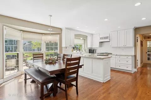 33 Citation Cir, Wheaton, IL 60189 photo 8