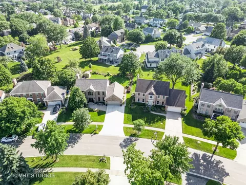 33 Citation Cir, Wheaton, IL 60189 photo 55