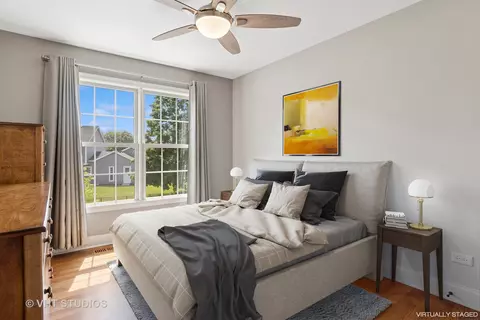 33 Citation Cir, Wheaton, IL 60189 photo 24