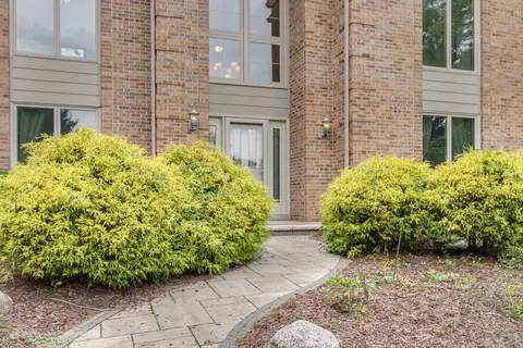 Other - 420 Fairway View Dr, Algonquin, IL 60102 photo 1 of 9