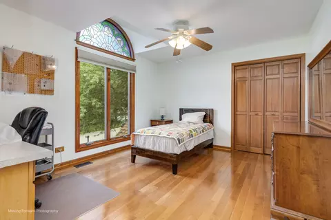 Bedroom - 420 Fairway View Dr, Algonquin, IL 60102 photo 3 of 3