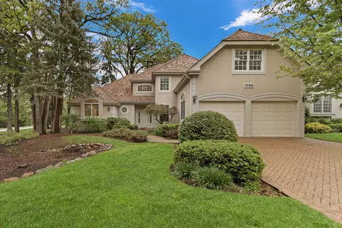 1700 Cornell Ct, Lake Forest, IL 60045