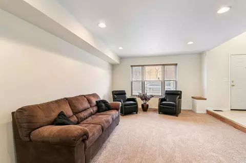 Living - 9207 E Prairie Rd, Evanston, IL 60203 photo 2 of 2