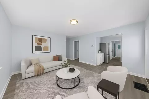 Living - 684 Cooper Ave, Elgin, IL 60120 photo 5 of 6