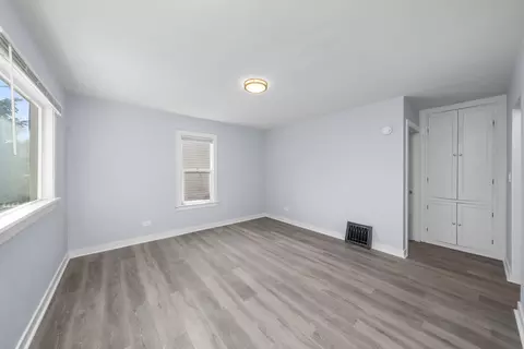 Living - 684 Cooper Ave, Elgin, IL 60120 photo 1 of 6