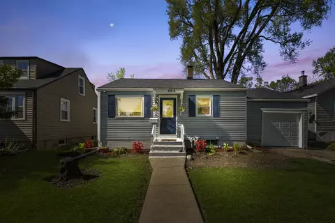 Exterior - 684 Cooper Ave, Elgin, IL 60120 photo 2 of 5