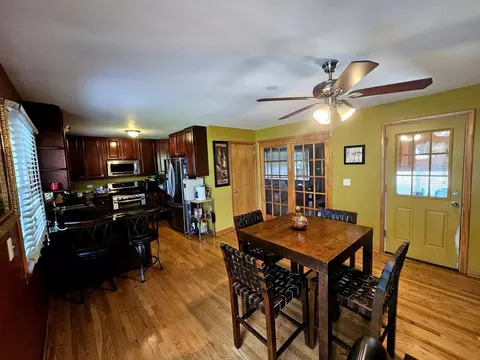 155 S Mclean Blvd, Elgin, IL 60123 photo 8