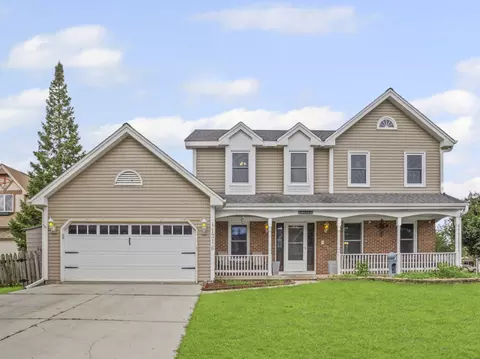 1316 Sheffield Ct, Carol Stream, IL 60188