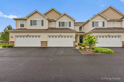 392 S Jade Ln, Round Lake, IL 60073