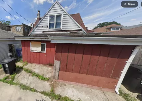 7239 S Maplewood Ave, Chicago, IL 60629