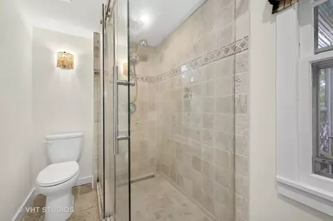 406 E Tower Dr, Tower Lakes, IL 60010 photo 11