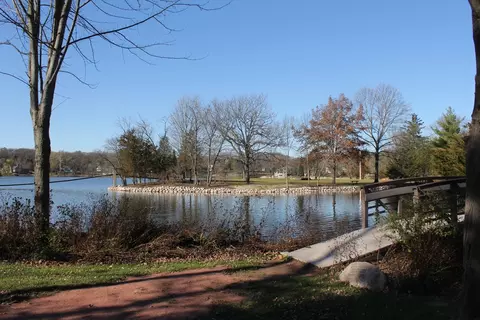 406 E Tower Dr, Tower Lakes, IL 60010 photo 27