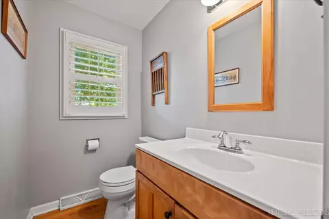 Bath - 1009 E Bailey Rd, Naperville, IL 60565 photo 1 of 4