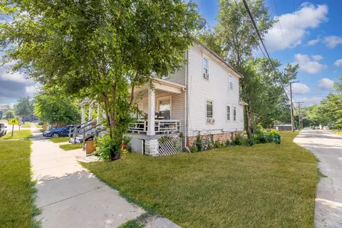 Exterior - 852 E Station St, Kankakee, IL 60901 photo 2 of 5