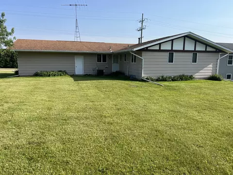 Exterior - 217 E Townline Rd, Lena, IL 61048 photo 1 of 2