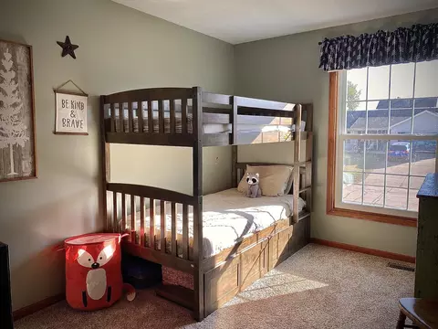 Bedroom - 606 Briarwood Dr, Danvers, IL 61732 photo 4 of 4