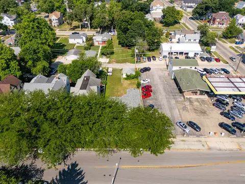 View/Area - 345 S Washington Ave, Kankakee, IL 60901 photo 2 of 8