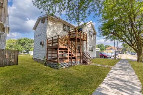 Exterior - 345 S Washington Ave, Kankakee, IL 60901 photo 2 of 5