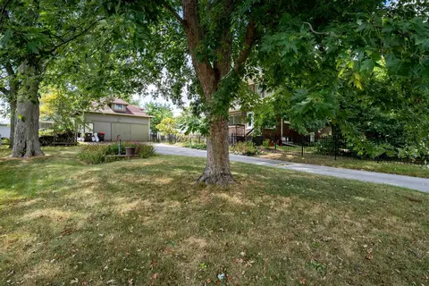 209 N West St, Danvers, IL 61732 photo 32