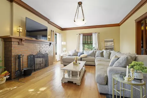 209 N West St, Danvers, IL 61732 photo 5