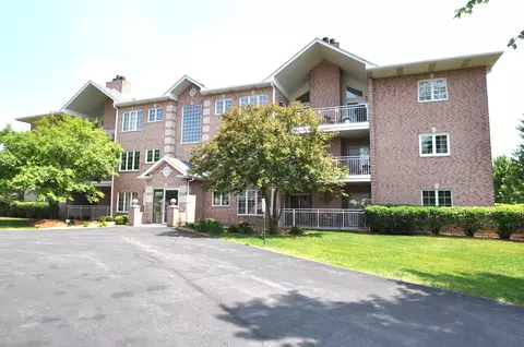 11535 Settlers Pond Way #1C, Orland Park, IL 60467