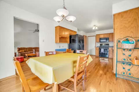 1801 Great Falls Dr, Plainfield, IL 60586 photo 8