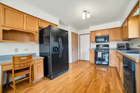 1801 Great Falls Dr, Plainfield, IL 60586 photo 10
