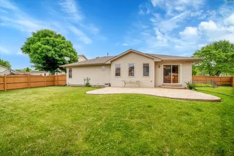 1801 Great Falls Dr, Plainfield, IL 60586 photo 33