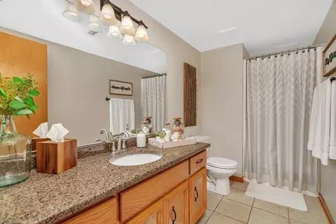 512 Creekside Cir, Minooka, IL 60447 photo 25