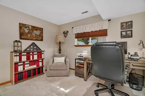 512 Creekside Cir, Minooka, IL 60447 photo 24