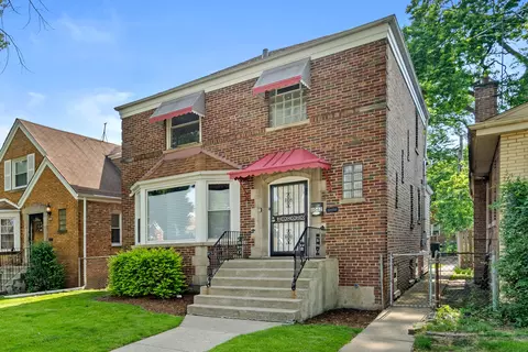 8042 S Washtenaw Ave, Chicago, IL 60652