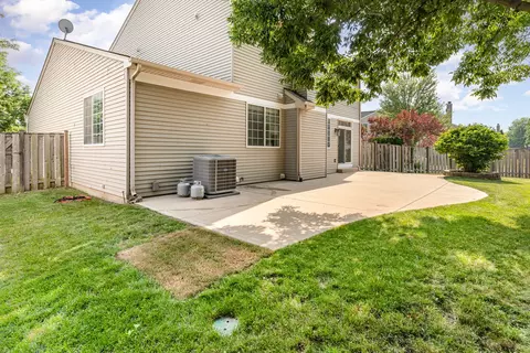 Exterior - 2258 Halsted Ln, Aurora, IL 60503 photo 4 of 5