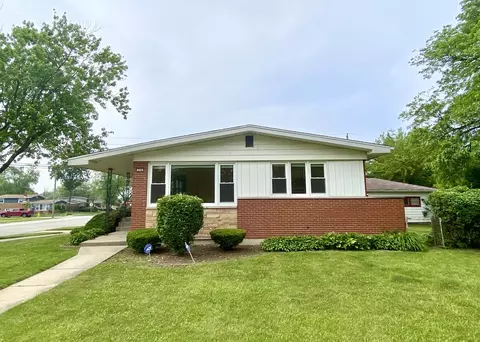 234 Tahoe Dr, Chicago Heights, IL 60411