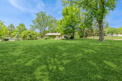 3421 Atlantic Ave, Gurnee, IL 60031 photo 5