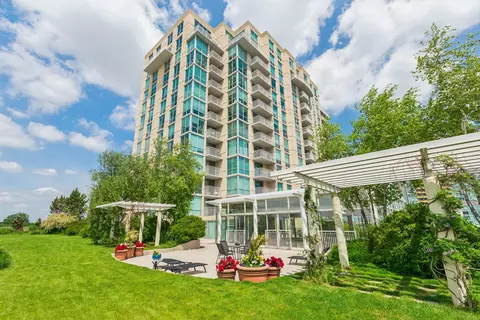 1640 Maple Ave #503, Evanston, IL 60201