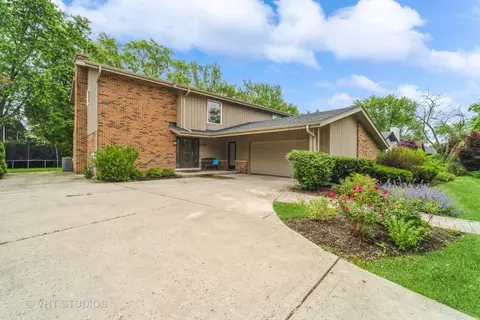 1385 Carol Ln, Deerfield, IL 60015