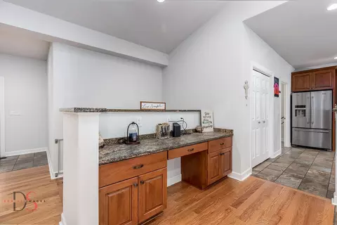 Entry Way - 1661 Locust Rd, Morris, IL 60450 photo 2 of 2