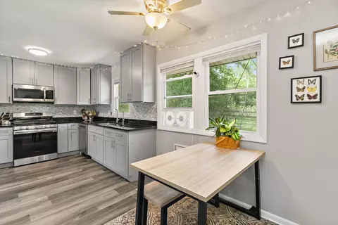Kitchen - 2714 Killarney Dr, Cary, IL 60013 photo 2 of 2